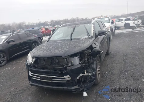 2018 Toyota Highlander Xle from USA, damaged, VIN 5TDJZRFH0JS531614